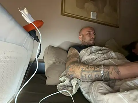 Snapshot of curis4270panda chatting on October 2025 02:53:01 AM curis4270panda online show from October 2025 02:53:01 AM