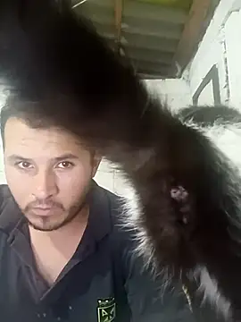 santiii   12 online show from November 2025 11:15:01 PM