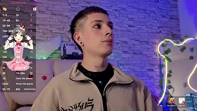 boyfox tay online show from February 2026 07:41:01 PM