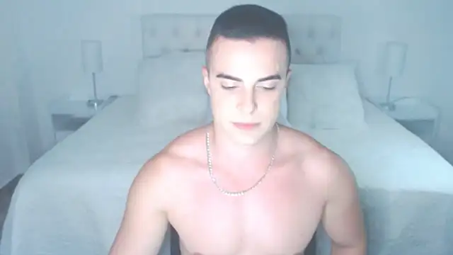 Snapshot of mr_hunterx chatting on October 2025 01:46:01 AM mr hunterx online show from October 2025 01:46:01 AM