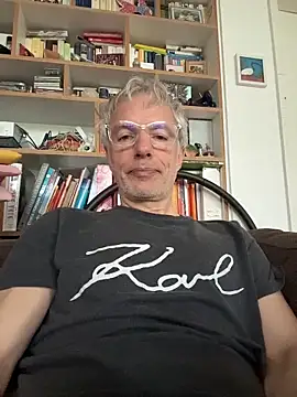 SexyLeon8 online show from April 2026 05:32:02 AM