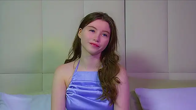 Snapshot of KeiraAsti chatting on October 2025 06:04:01 PM KeiraAsti online show from October 2025 06:04:01 PM