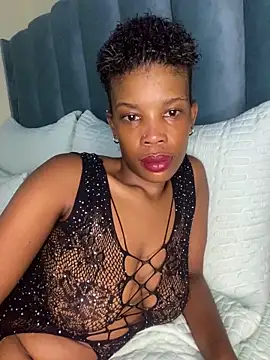 Snapshot of Caramel_Mellow chatting on December 2025 09:27:02 AM Caramel Mellow online show from December 2025 09:27:02 AM