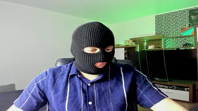 Snapshot of romiosabrino chatting on January 2026 01:13:02 PM romiosabrino online show from January 2026 01:13:02 PM