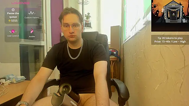 romiosabrino online show from May 2026 04:15:01 PM