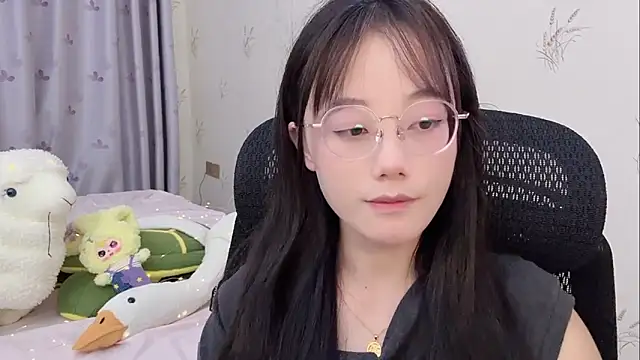 puppy-999 online show from May 2026 01:20:02 PM