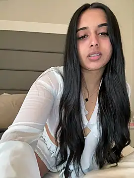 Snapshot of LilMisIndianx chatting on January 2026 01:27:01 PM LilMisIndianx online show from January 2026 01:27:01 PM