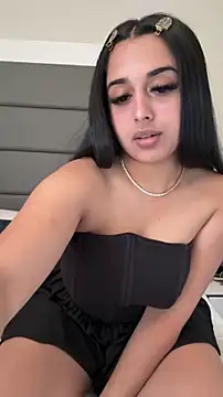Snapshot of LilMisIndianx chatting on February 2026 11:53:02 AM LilMisIndianx online show from February 2026 11:53:02 AM