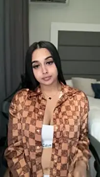 Snapshot of LilMisIndianx chatting on May 2026 02:02:02 PM LilMisIndianx online show from May 2026 02:02:02 PM