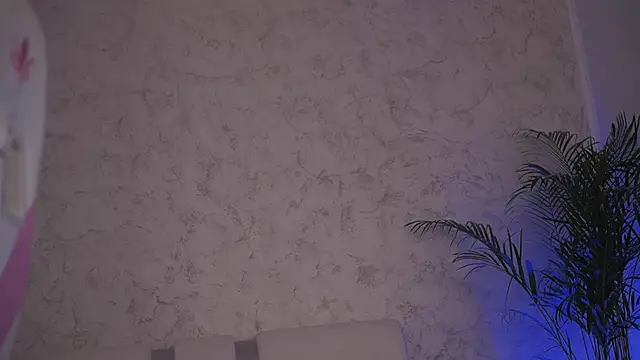 daisyblushh online show from May 2026 10:12:02 AM