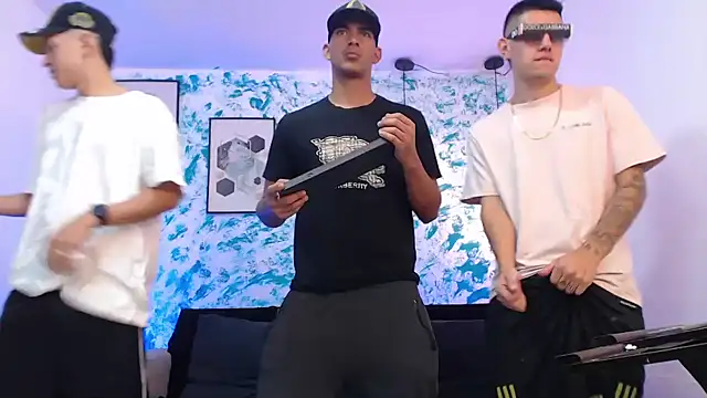 Snapshot of Kings_of_heaven chatting on September 2025 09:05:01 PM Kings of heaven online show from September 2025 09:05:01 PM