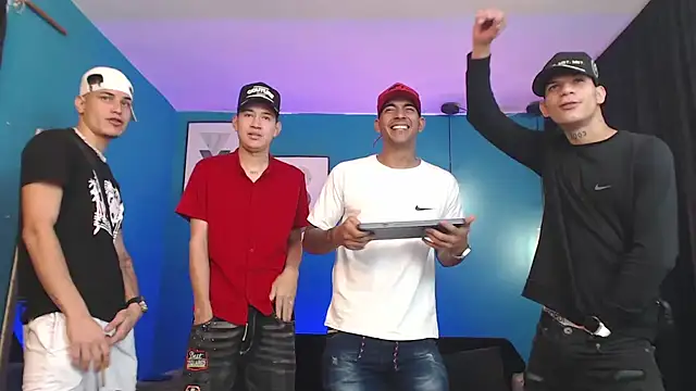 Snapshot of Kings_of_heaven chatting on October 2025 07:37:02 PM Kings of heaven online show from October 2025 07:37:02 PM