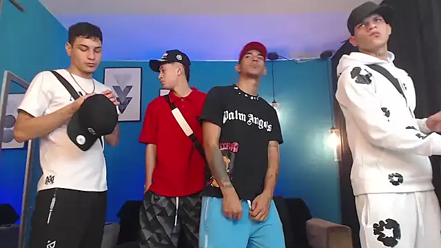 Snapshot of Kings_of_heaven chatting on November 2025 08:07:01 PM Kings of heaven online show from November 2025 08:07:01 PM