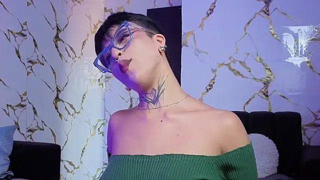 Snapshot of Rebeka-baker chatting on December 2025 12:36:02 PM Rebeka-baker online show from December 2025 12:36:02 PM