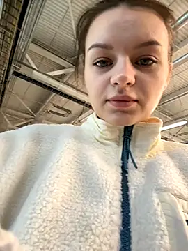 Snapshot of Cum_girlss chatting on October 2025 05:28:02 AM Cum girlss online show from October 2025 05:28:02 AM