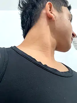 Liam foden11 online show from November 2025 12:20:02 AM