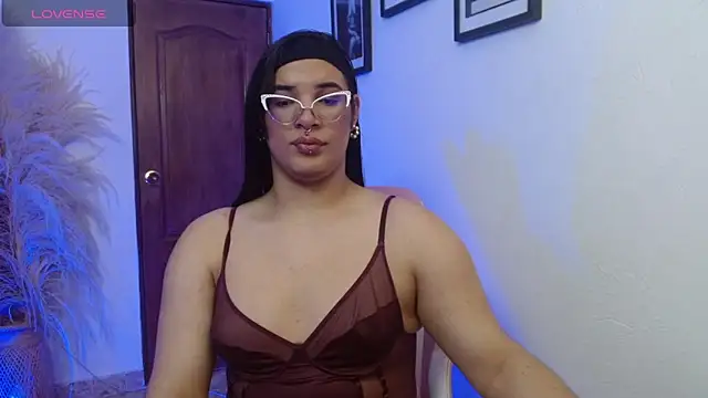 Snapshot of Valen_Sampaio chatting on October 2025 12:26:02 PM Valen Sampaio online show from October 2025 12:26:02 PM