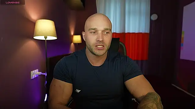 RikAdlerr online show from May 2026 12:23:02 PM