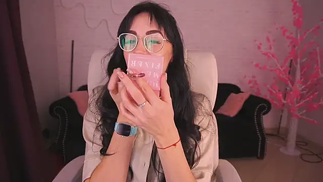 EviLune online show from January 2026 09:05:02 PM