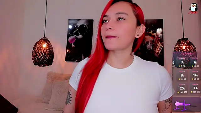 Snapshot of luna_lobooo chatting on October 2025 06:30:02 PM luna lobooo online show from October 2025 06:30:02 PM