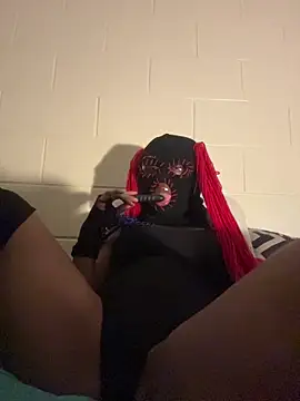 Snapshot of masked_doll_kashi chatting on December 2025 10:02:01 AM masked doll kashi online show from December 2025 10:02:01 AM