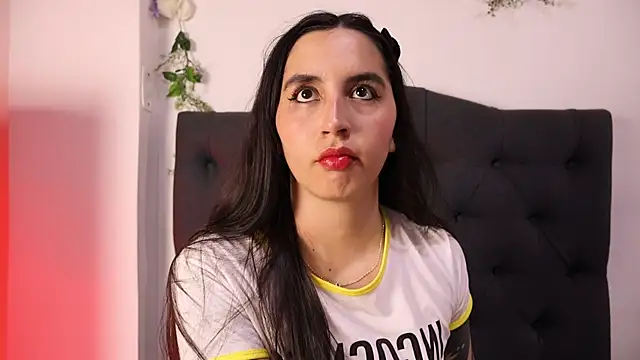 kaylee lee online show from October 2025 04:21:02 AM