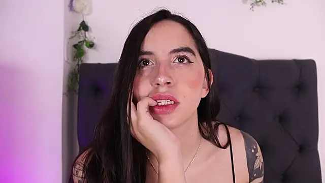 kaylee lee online show from March 2026 04:02:02 AM