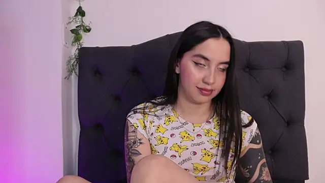 kaylee lee online show from April 2026 04:07:01 AM