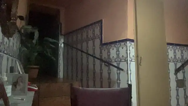 Minidemonkush online show from October 2025 11:46:02 PM