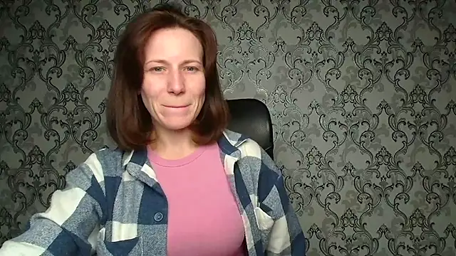 Snapshot of Kelly_Kisss chatting on December 2025 10:44:02 AM Kelly Kisss online show from December 2025 10:44:02 AM