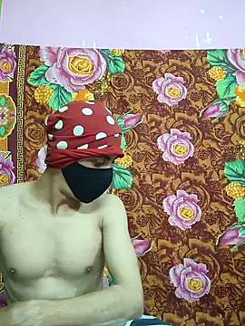 Snapshot of Seducing_couple chatting on October 2025 03:39:02 AM Seducing couple online show from October 2025 03:39:02 AM