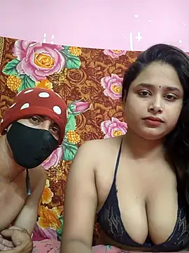 Seducing couple online show from May 2026 04:07:02 AM