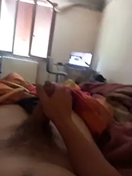Snapshot of Totoo2710 chatting on July 2026 03:29:01 PM Totoo2710 online show from July 2026 03:29:01 PM