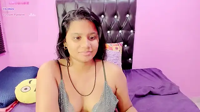 Snapshot of INDIANFLAME chatting on January 2025 08:52:01 AM INDIANFLAME online show from January 2025 08:52:01 AM