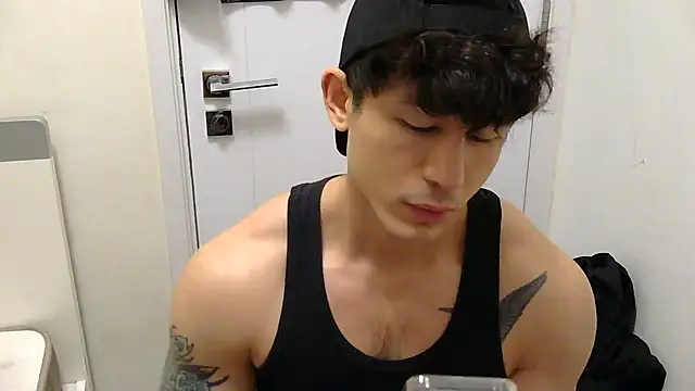 Snapshot of natenatejosh chatting on October 2025 11:33:02 AM natenatejosh online show from October 2025 11:33:02 AM