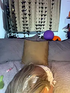 Snapshot of terra_sunligth chatting on October 2025 09:59:02 PM terra sunligth online show from October 2025 09:59:02 PM