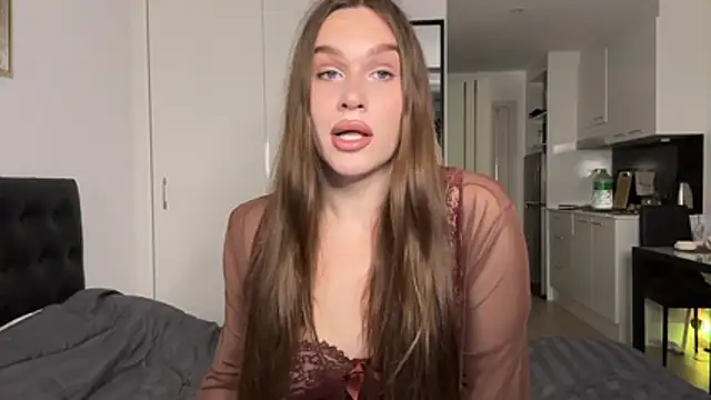 franzeva online show from May 2026 11:37:01 AM