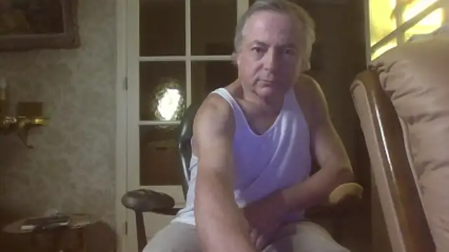 Snapshot of gegevincent chatting on June 2026 09:35:01 PM gegevincent online show from June 2026 09:35:01 PM
