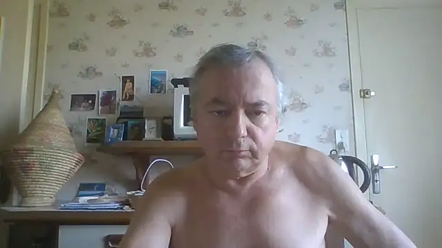 Snapshot of gegevincent chatting on June 2026 08:47:02 AM gegevincent online show from June 2026 08:47:02 AM