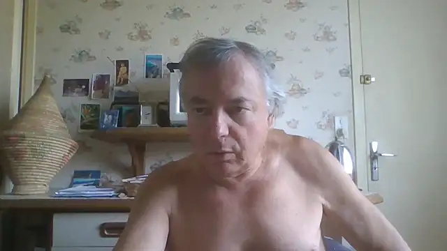 Snapshot of gegevincent chatting on June 2026 11:46:01 AM gegevincent online show from June 2026 11:46:01 AM