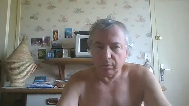 Snapshot of gegevincent chatting on June 2026 12:04:01 PM gegevincent online show from June 2026 12:04:01 PM