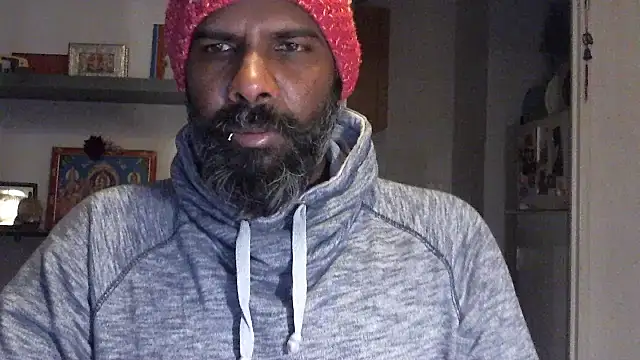 Snapshot of frenchblackc31 chatting on November 2025 05:44:01 PM frenchblackc31 online show from November 2025 05:44:01 PM