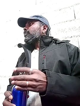 Snapshot of frenchblackc31 chatting on December 2025 12:43:01 PM frenchblackc31 online show from December 2025 12:43:01 PM