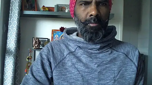 Snapshot of frenchblackc31 chatting on December 2025 09:16:01 AM frenchblackc31 online show from December 2025 09:16:01 AM