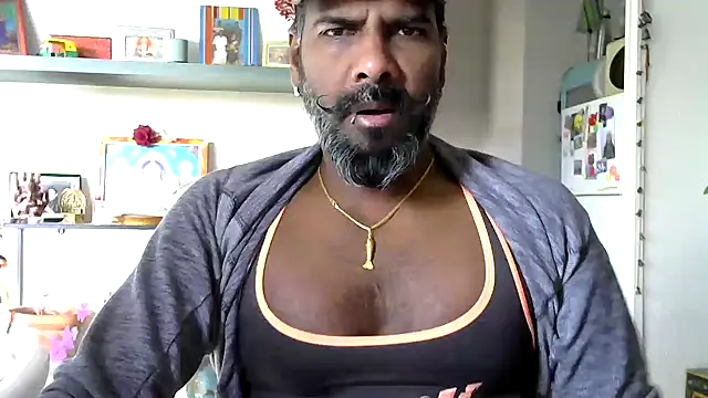 Snapshot of frenchblackc31 chatting on February 2026 11:46:02 AM frenchblackc31 online show from February 2026 11:46:02 AM