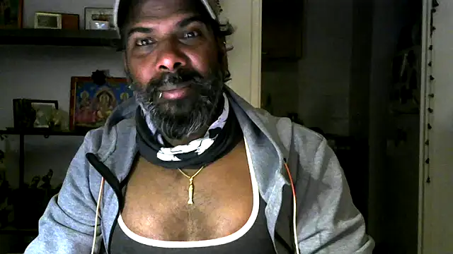 frenchblackc31 online show from May 2026 07:52:02 PM