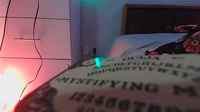 Snapshot of SatiroyNinfa chatting on December 2025 02:44:01 PM SatiroyNinfa online show from December 2025 02:44:01 PM