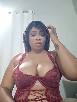 MadamPinky online show from May 2026 08:25:01 PM
