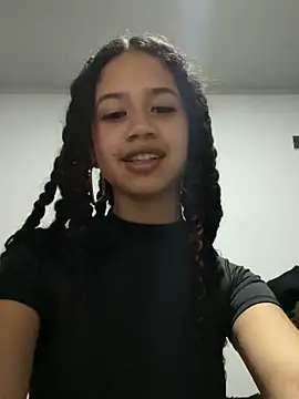 Snapshot of jadee8 chatting on December 2025 02:40:02 AM jadee8 online show from December 2025 02:40:02 AM