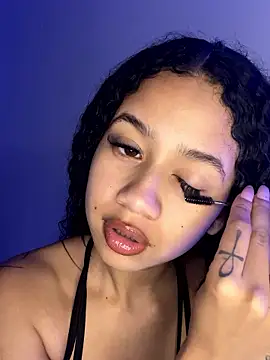 Snapshot of jadee8 chatting on January 2026 11:53:01 PM jadee8 online show from January 2026 11:53:01 PM